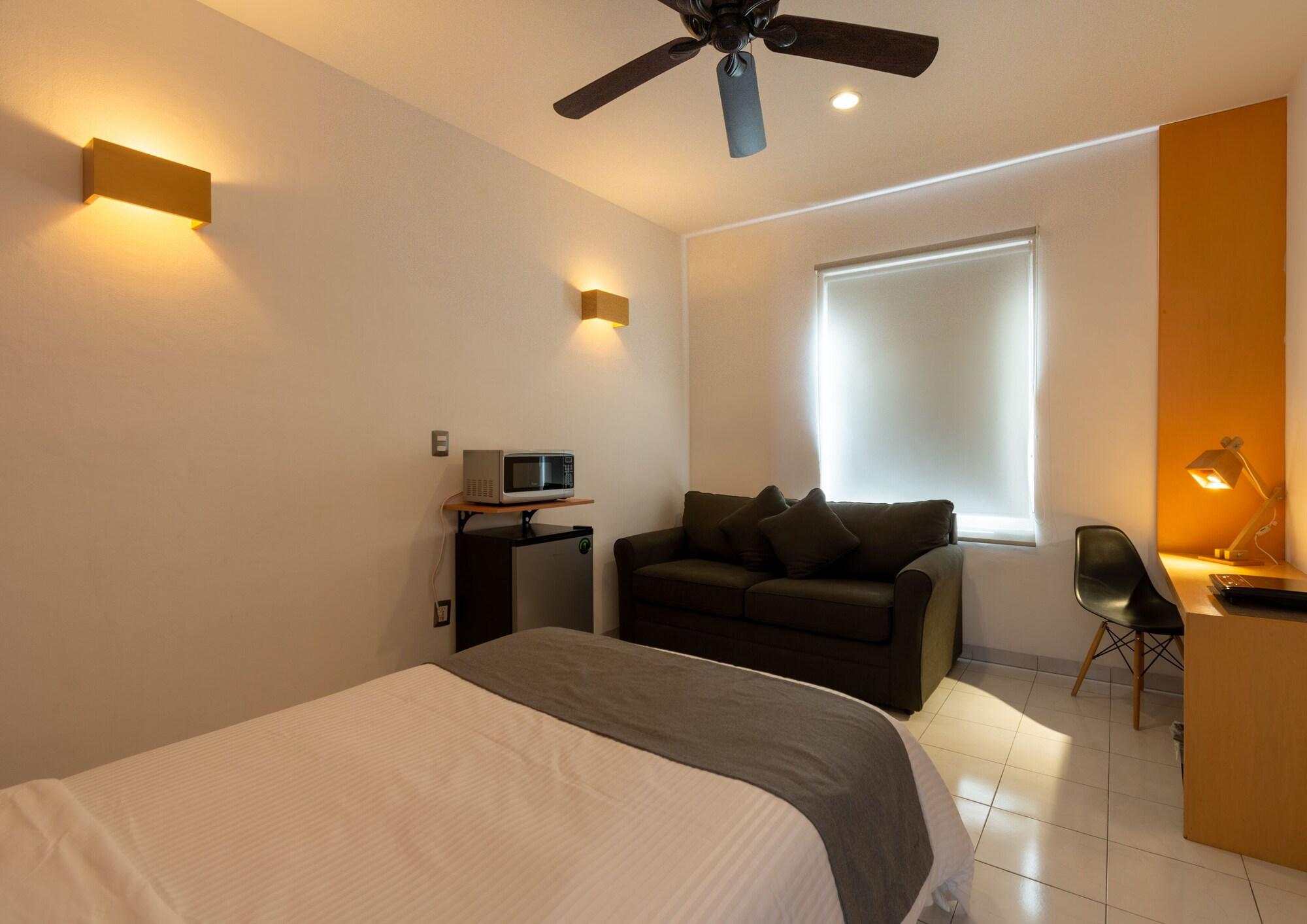Hotel Mexico Inn Express Salamanca Buitenkant foto