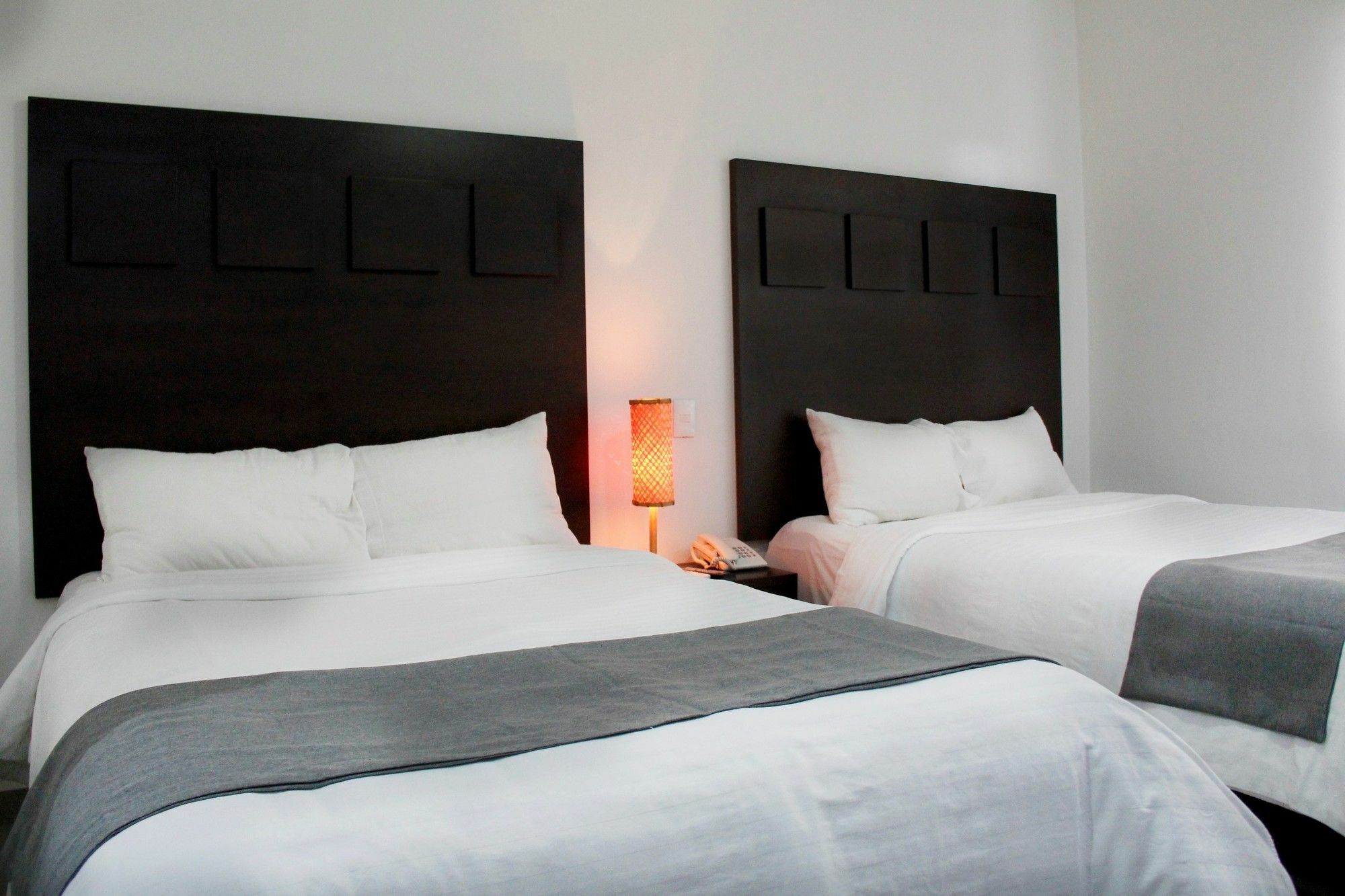 Hotel Mexico Inn Express Salamanca Buitenkant foto
